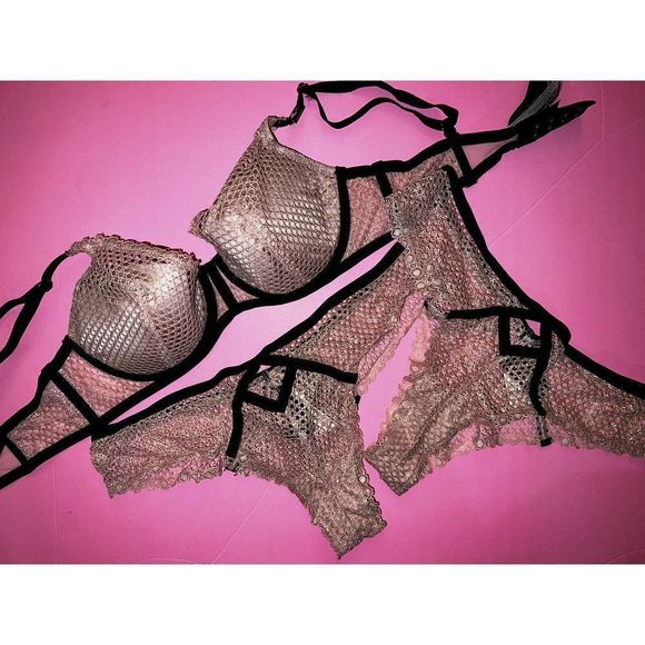 Victoria's Secret 34C,36DD BRA SET M panty lot BEIGE PINK GOLD BLACK FISHNET